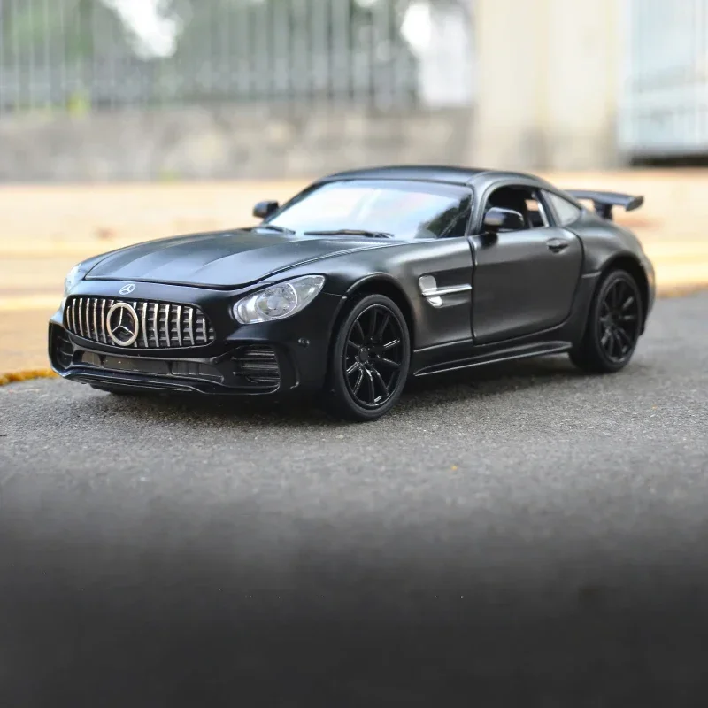 1:32 Mercedes BENZ AMG GTR Sports car Diecast Metal Alloy Model car Sound Light Pull Back Collection Kids Toy Gifts