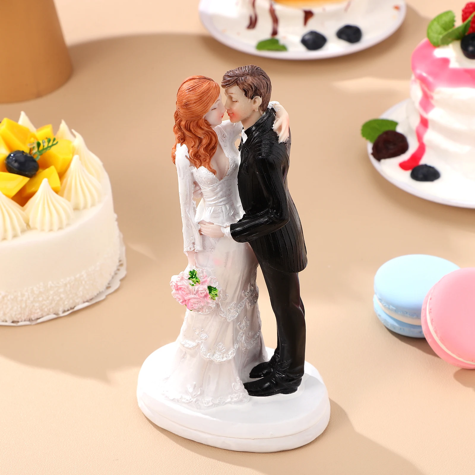 زفاف العروس العريس تمثال الراتنج رومانسية زوجين الحرفية زخرفة سطح المكتب لوحة سيارة الديكور عيد الحب زوجين ديكور
