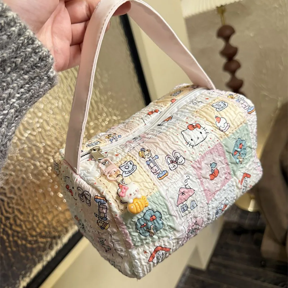 Sanrio Hellokitty 애니메이션 핸드백 만화 화장품 케이스 캐주얼 메이크업 워시 가방 대용량 토트 휴대용 가방 여성 선물