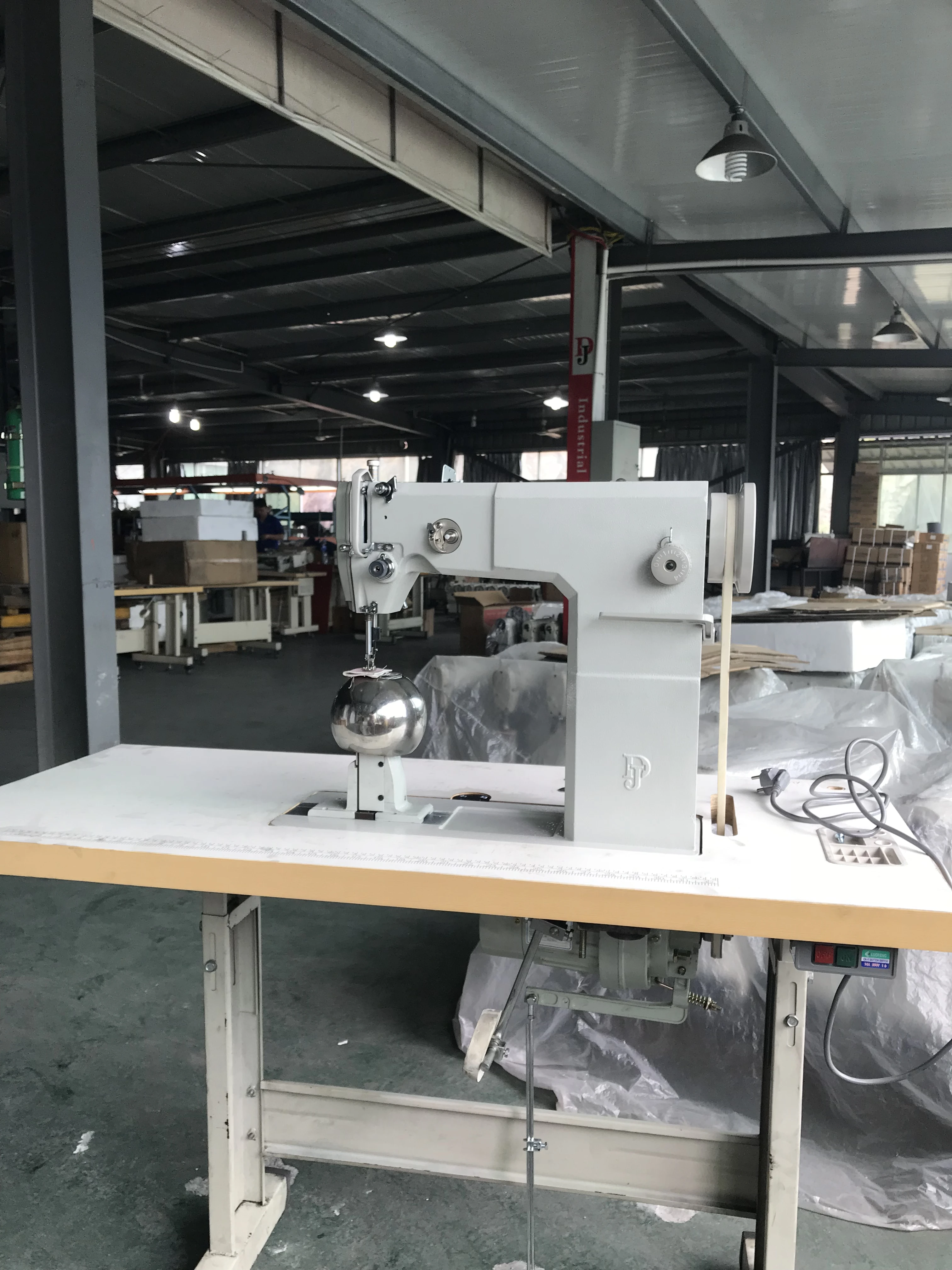 BT-810C Industrial Single Needle Lock Stitch Lace Wig Sewing Machine for Making Wigs