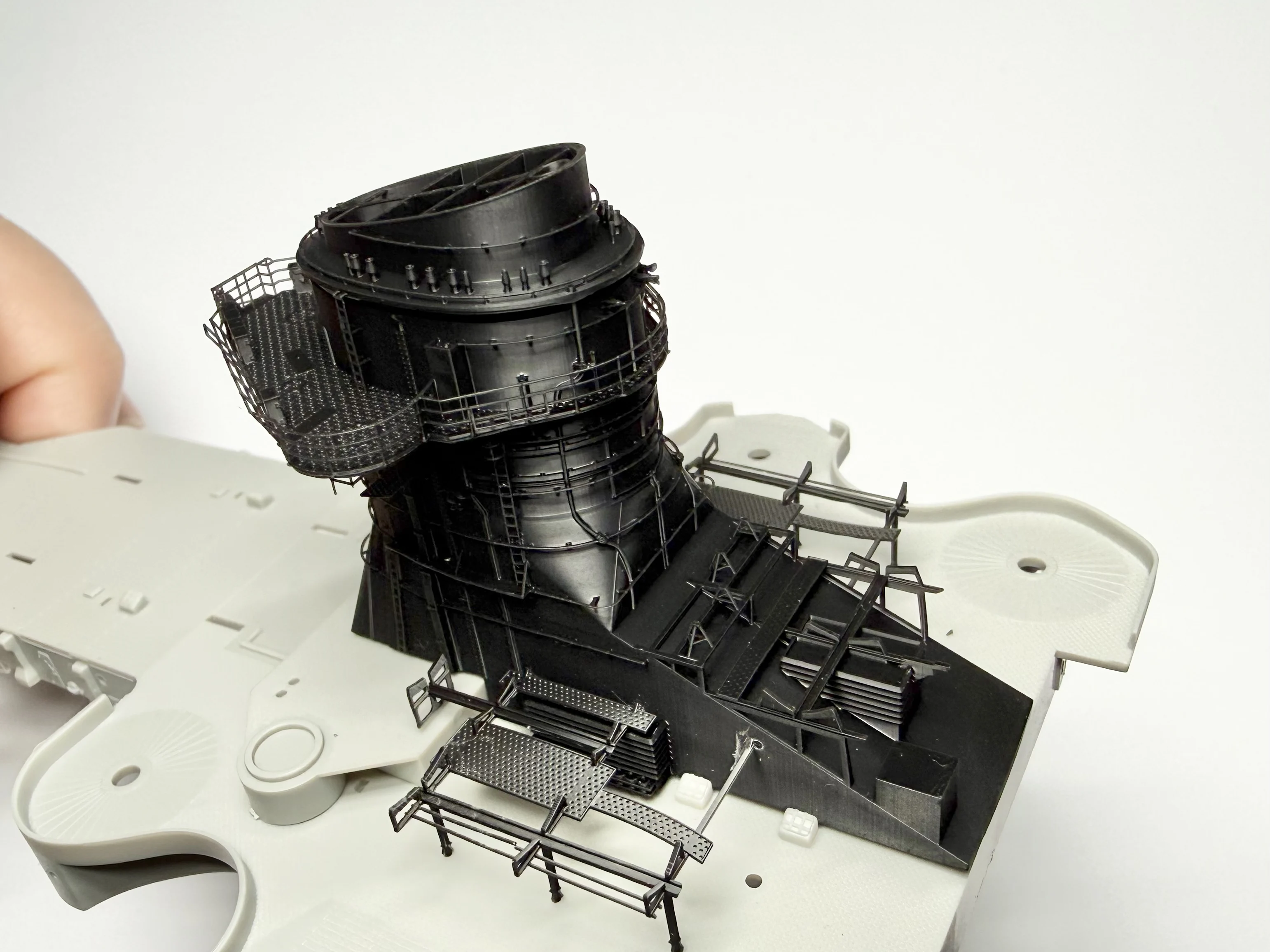 MUYI MODEL G350122 1/350 KRIEGSMARINE SCHARNHORST(1943) CHIMNEY FOR Trumpeter 05361 view 4