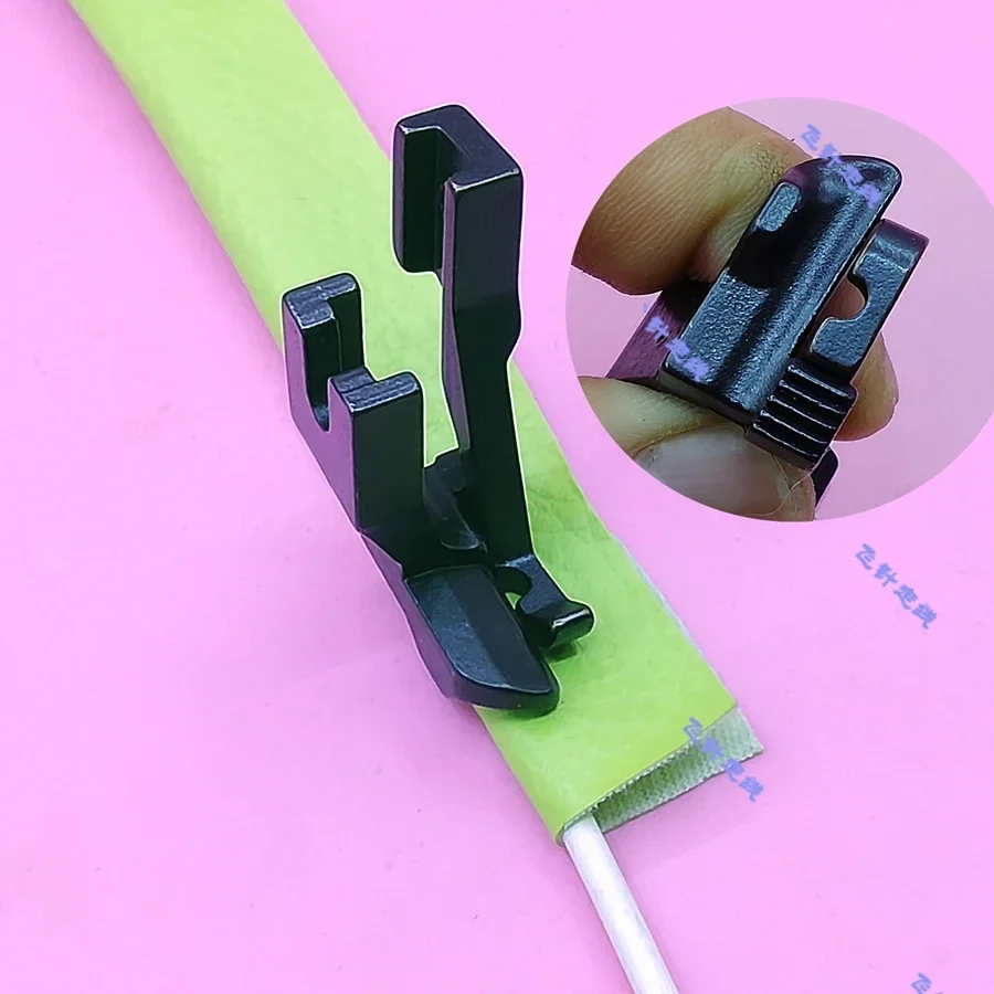 Industrial Sewing Machine Synchronous Car Presser Foot Bag Leather Rope Plastic Bone Strip with Half Pinhole Back