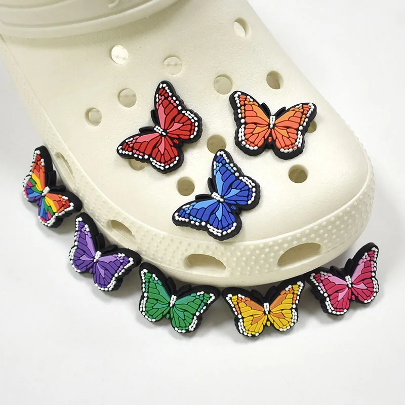 Serie de mariposas de colores para zapatos, hebilla de goma suave de PVC para zapatos de jardín, bricolaje, hebilla decorativa, pulsera de fiesta a