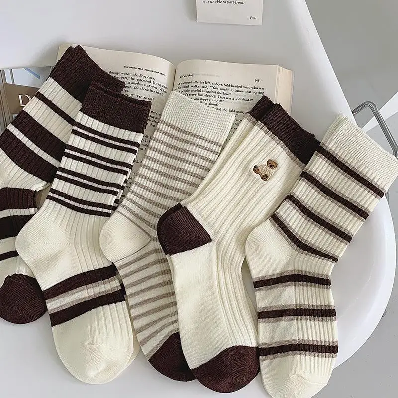 5 Pairs Cute Smiling Print Socks, Comfy & Soft Crew Sports Socks, Women's Stockings & Hosiery