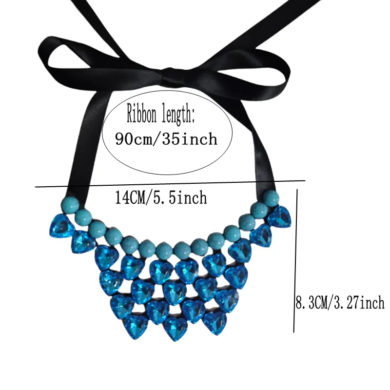 ترتدي النساء على شكل زهرة قلادات على أساس يومي، بالإضافة إلى هدايا مجوهرات صناعية شفافة وملونة #5