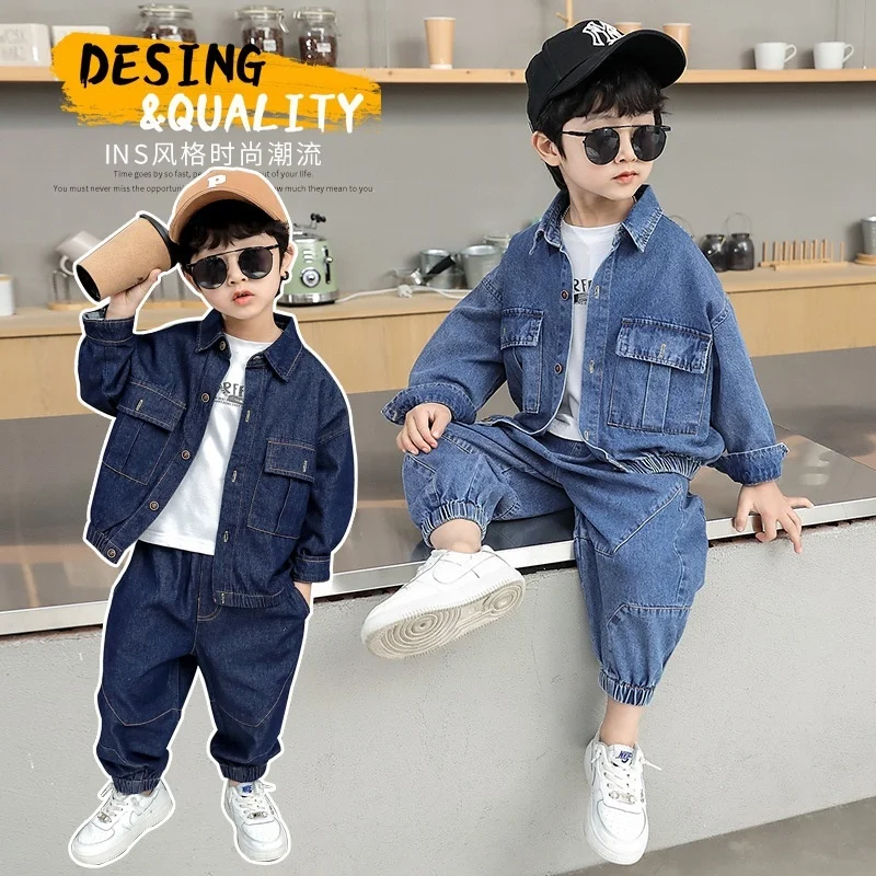 2025 Primavera Autunno Ragazzi Abiti in denim Bambini Colletto rovesciato Tinta unita Maniche lunghe Cappotto da cowboy + Pantaloni jeans Abito a due pezzi