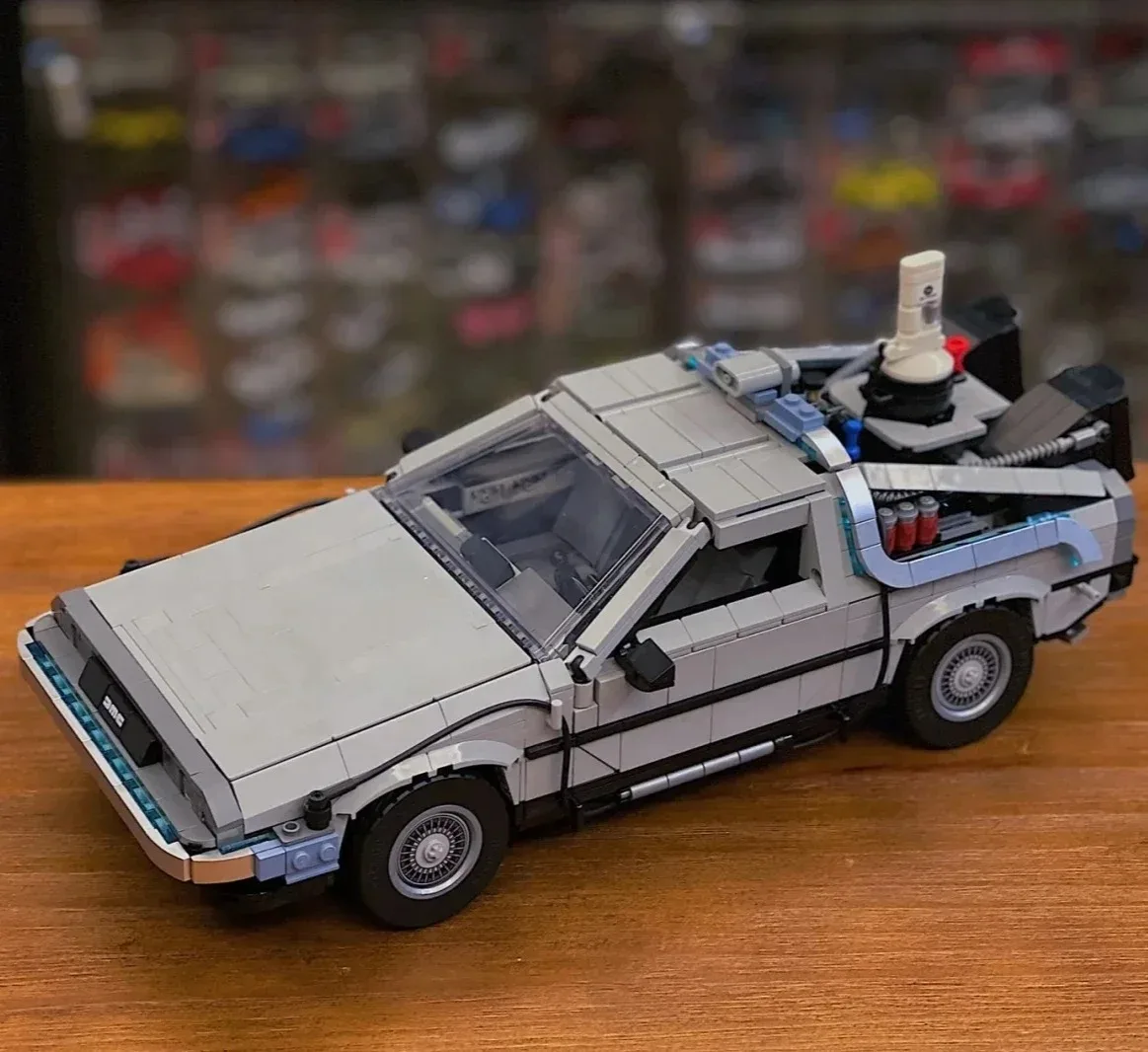 

2025 hot selling time machine racing models, children's building block toys, best birthday party Christmas gifts