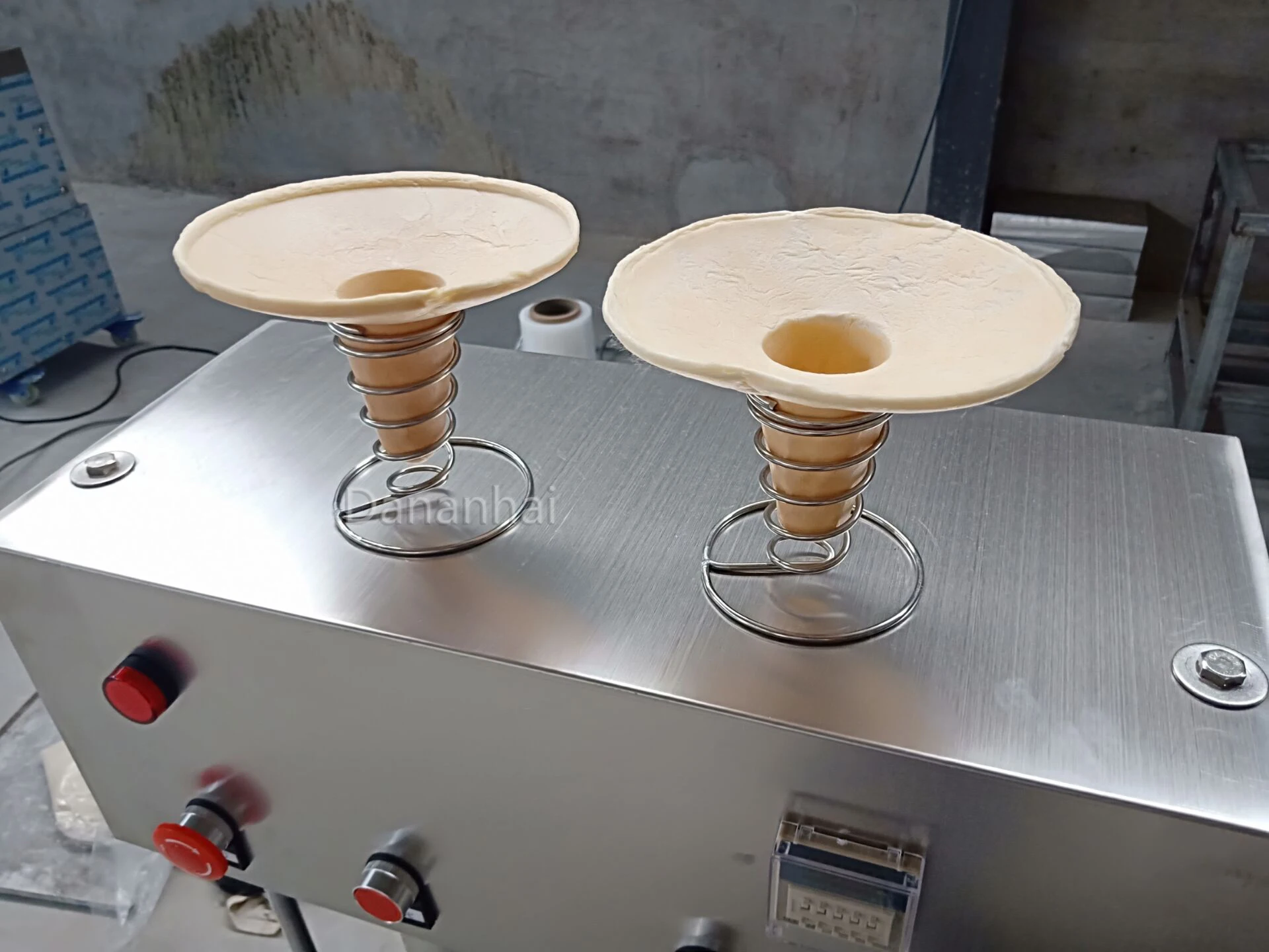 

Машина для изготовления конусов для пиццы быстрого питания, роторная духовка, стеклянный витрина