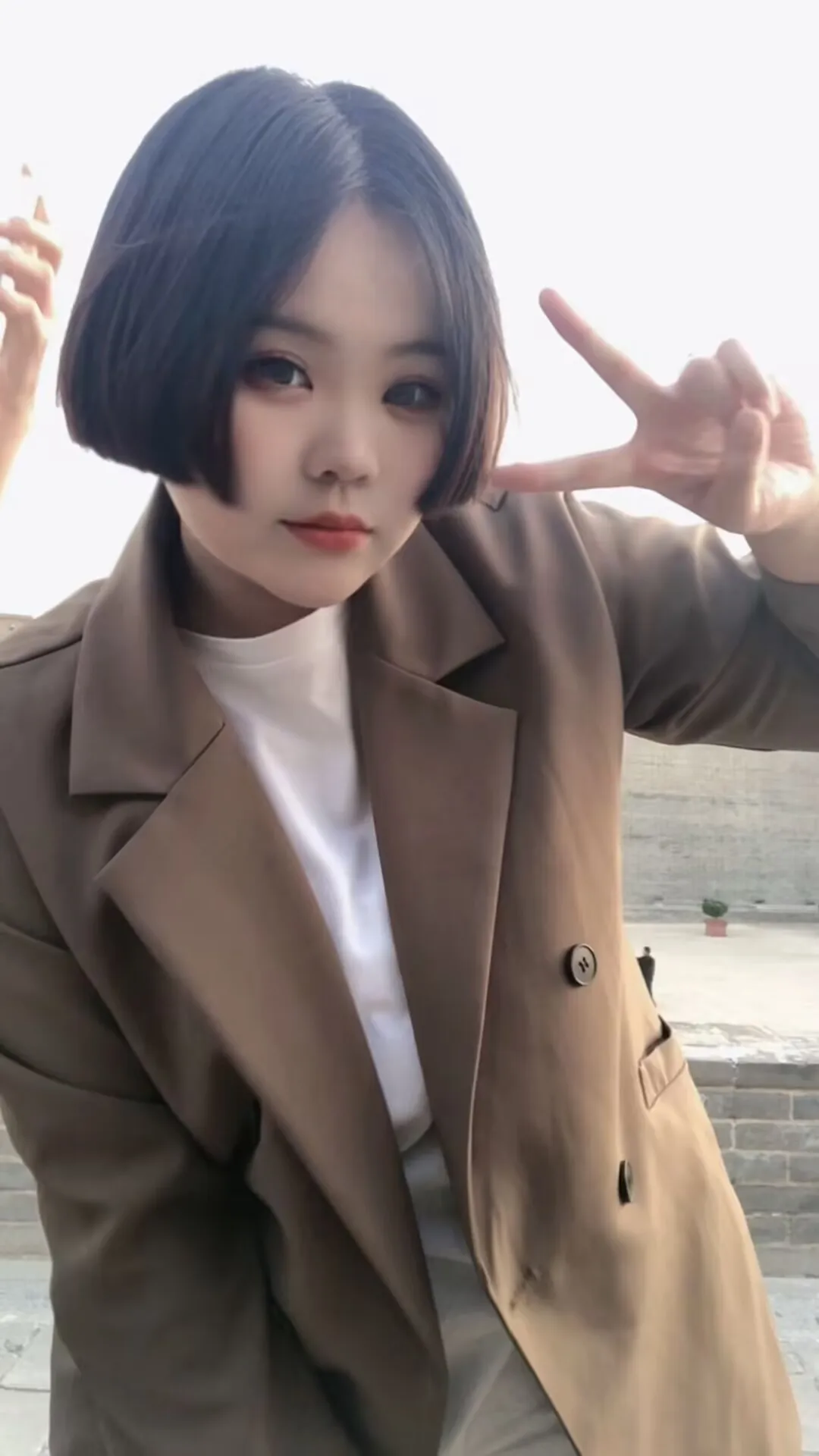 

Маленький пиджак для женщин весна-осень 2023 года, новый модный свободный костюм в корейском стиле для женщин, модный повседневный топ