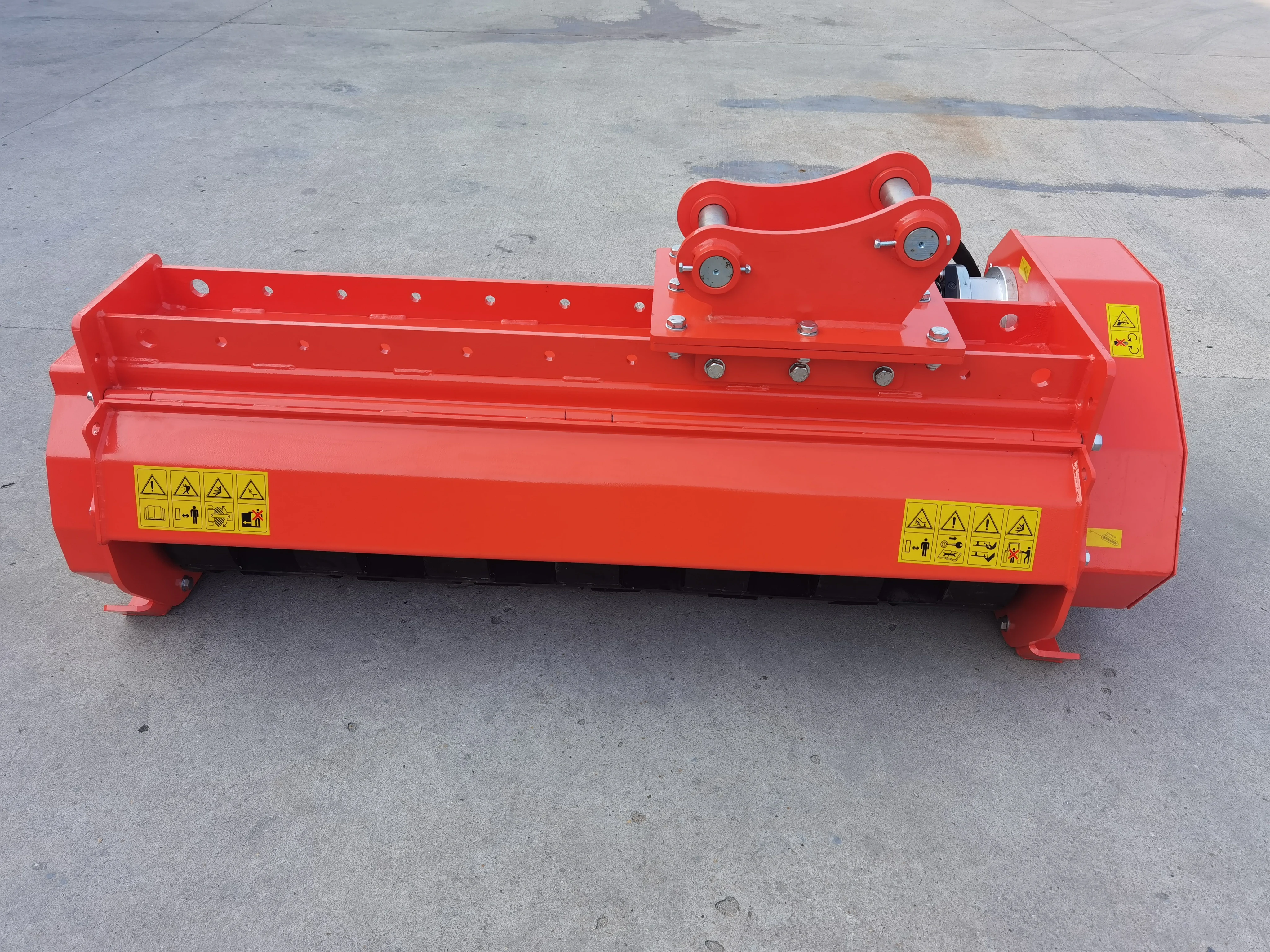 【2026】مالشر الغابات شديد التحمل 0.8 م/1 م/1.3 م عرض العمل فرع سحق حفارة مرفق لتطهير الأرض الزراعية