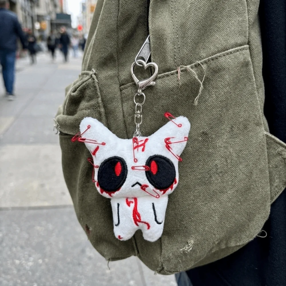 Fashion Creepy Bloody Ghost Keychain Black White Unisex Dark Scary Accessories Mini Soft Halloween Bag Pendant Theme Party
