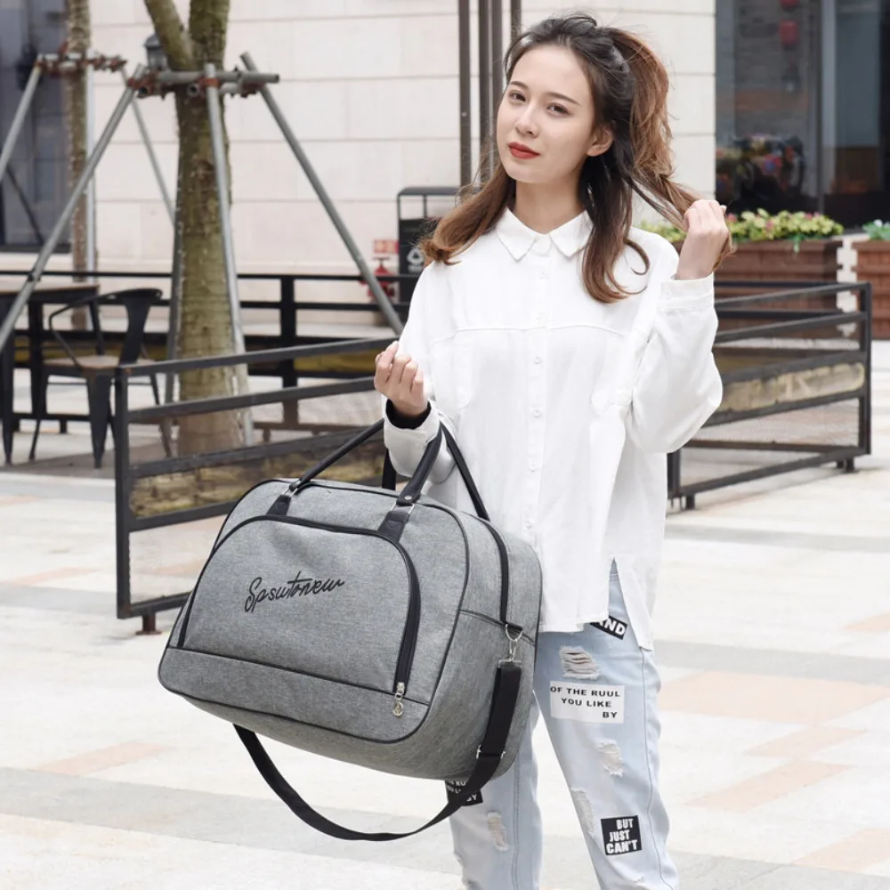 A lightweight suitcase suitable for carrying Large Capacity Students  Folding Travel Bag Suitcase