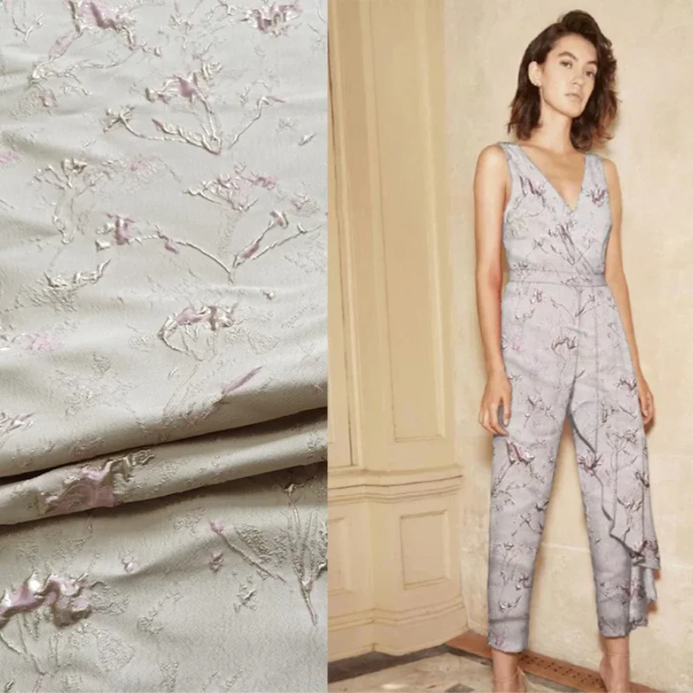 

Metal Wire Brocade Jacquard Fabric Spring Autumn Dress Windbreaker Clothing European Brand Fashion Design Sew Wholesale Cloth