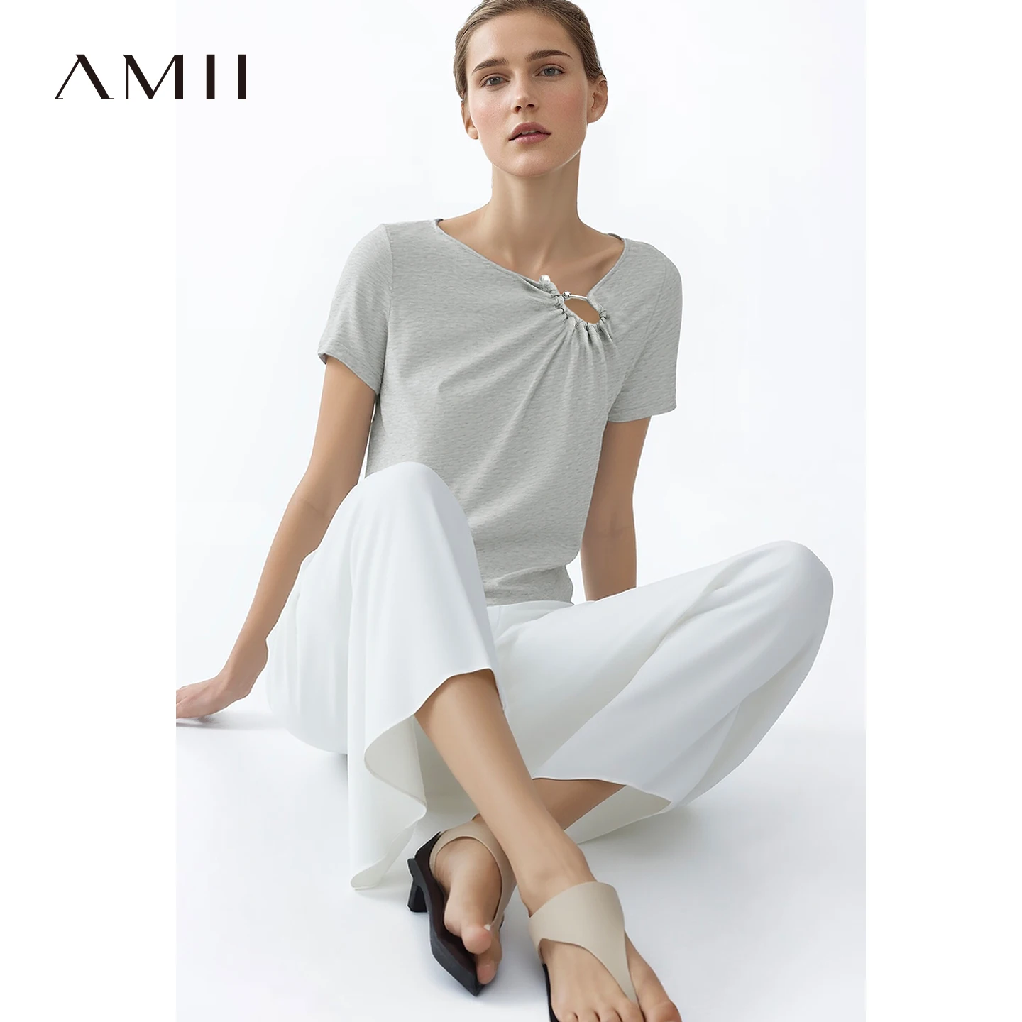 Amii Women's T-Shirt 2026 Summer New Metal Detail Pleated Cotton Tee Asymmetric Neck Office Casual Short Sleeve T Shirt 12612041