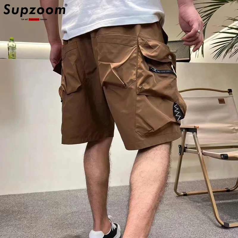 Supzoom New Arrival Top Fashion Summer Loose Casual Belt Design High Street Trendy grid Stitching Pocket Personalized Shorts Men