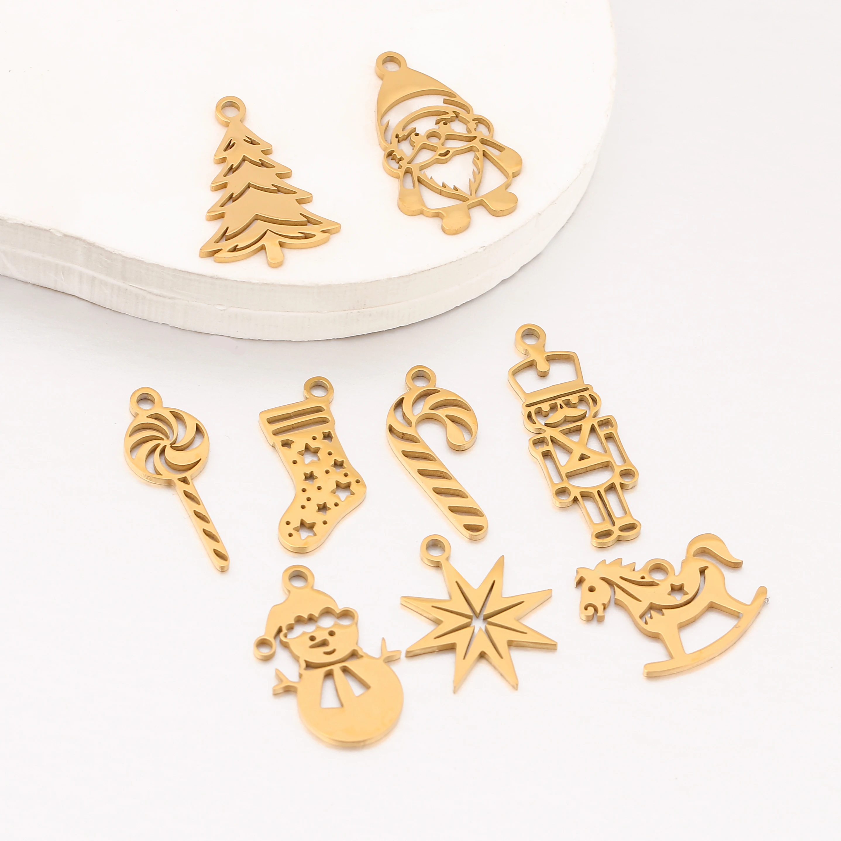 5Pcs/Lot Hollow Xmas Pendants Star Sock/Christmas Tree/Santa Claus Charm Stainless Steel DIY Necklace Bracelet Jewelry Makings - Image 5