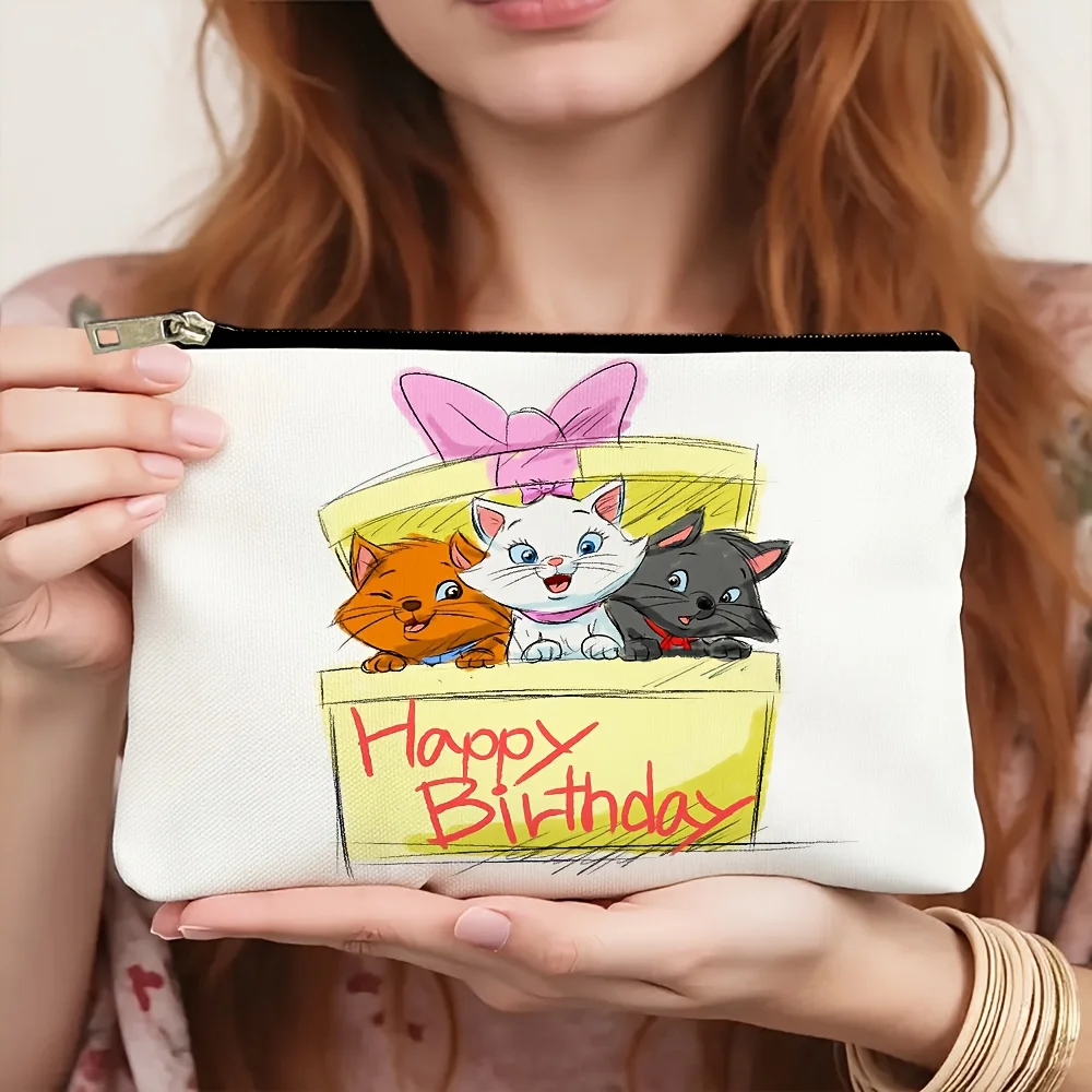 قطعة واحدة من ديزني المعتمد، تتميز بتصميمات أفلام ديزني الكلاسيكية - حقيبة بسحاب لطيفة ومتعددة الاستخدامات للنساء، حقيبة تخزين المجوهرات، حقيبة مثالية للسفر بسحاب - هدية عيد ميلاد ممتعة