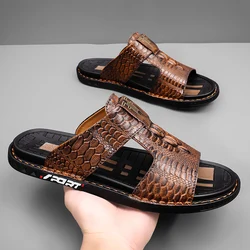 Sandales de plage en cuir pour hommes, nouveau Style, pantoufles d'été, chaussures de loisirs à fond souple