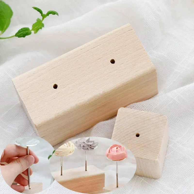 1pcs Cake Flower Nails Stand Tools Two Models Wooden Cake Enamel Pile Piping Stands Holder  Ice Cream Cake Decorating Tools