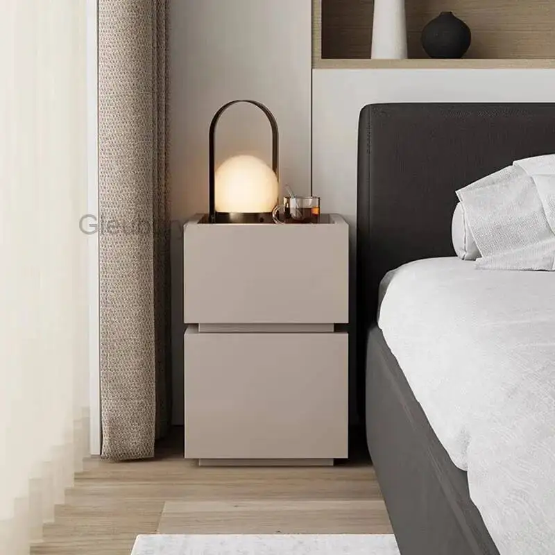 Table Trendy Bedside Classic Minimalist European Glamour Modern Nightstand Cozy Storage Comodini Camera Letto Bedroom Furnitures