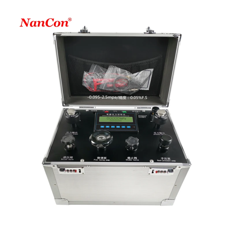 Handle Operating Portable Pressure Calibrator -0.095 - 2.5Mpa
