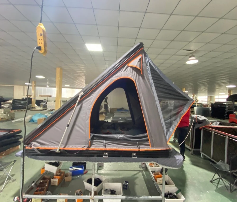 

Camping Aluminum 3-4 Person Roof Top Tent Car Rooftop Tent Triangle Clam Shell Hard Shell Roof Top Tent