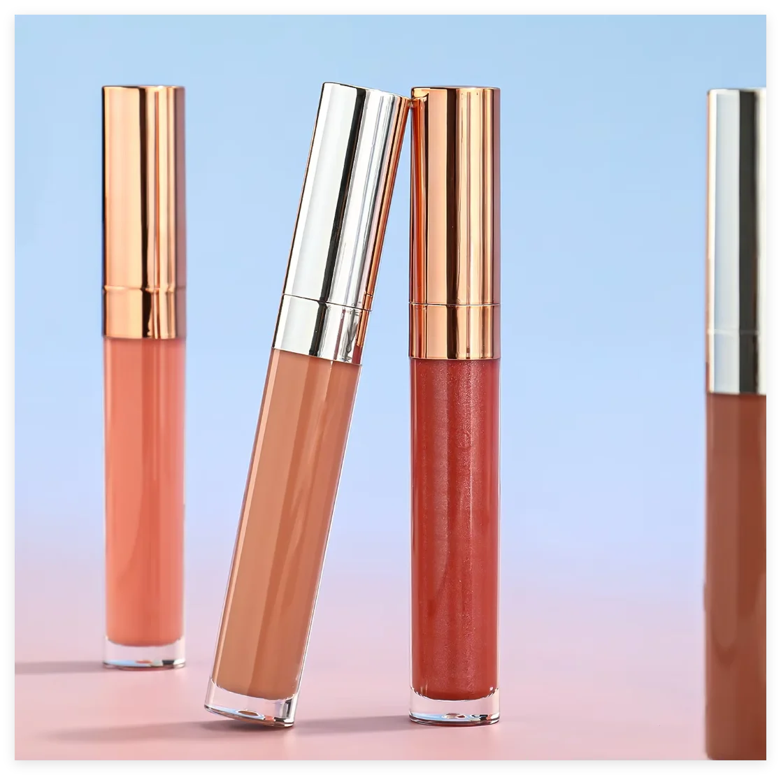 リップグロス カスタムロゴ シルバー ローズゴールド 蓋付き シャイニー リッププランパー 卸売 リップグロス リキッドルージュ ノンスティッキー 防水