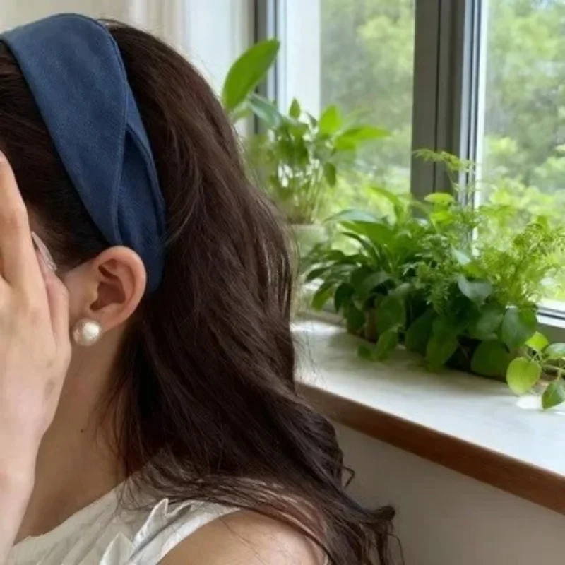 Fascia per capelli lavorata a maglia con bordo largo grigio da donna Nuovo 2025 Teschio alto Top Fermaglio per capelli Fascia per capelli Accessorio per capelli Stile coreano