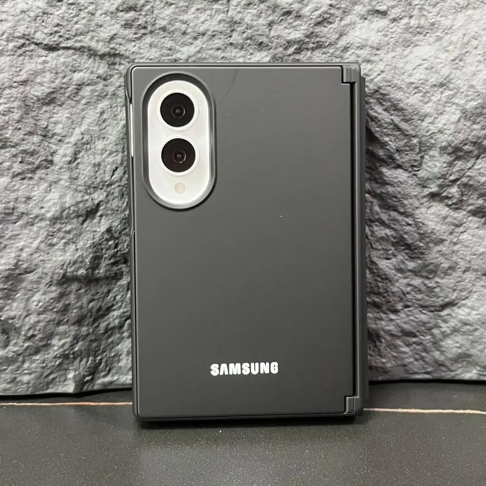 Einfarbige Scharnierschutz-Handyhülle für Samsung Galaxy Z Fold 8Ultra Fold8 7 6 Unsichtbare Halterung Stoßfeste Schutzhülle – Detail 4