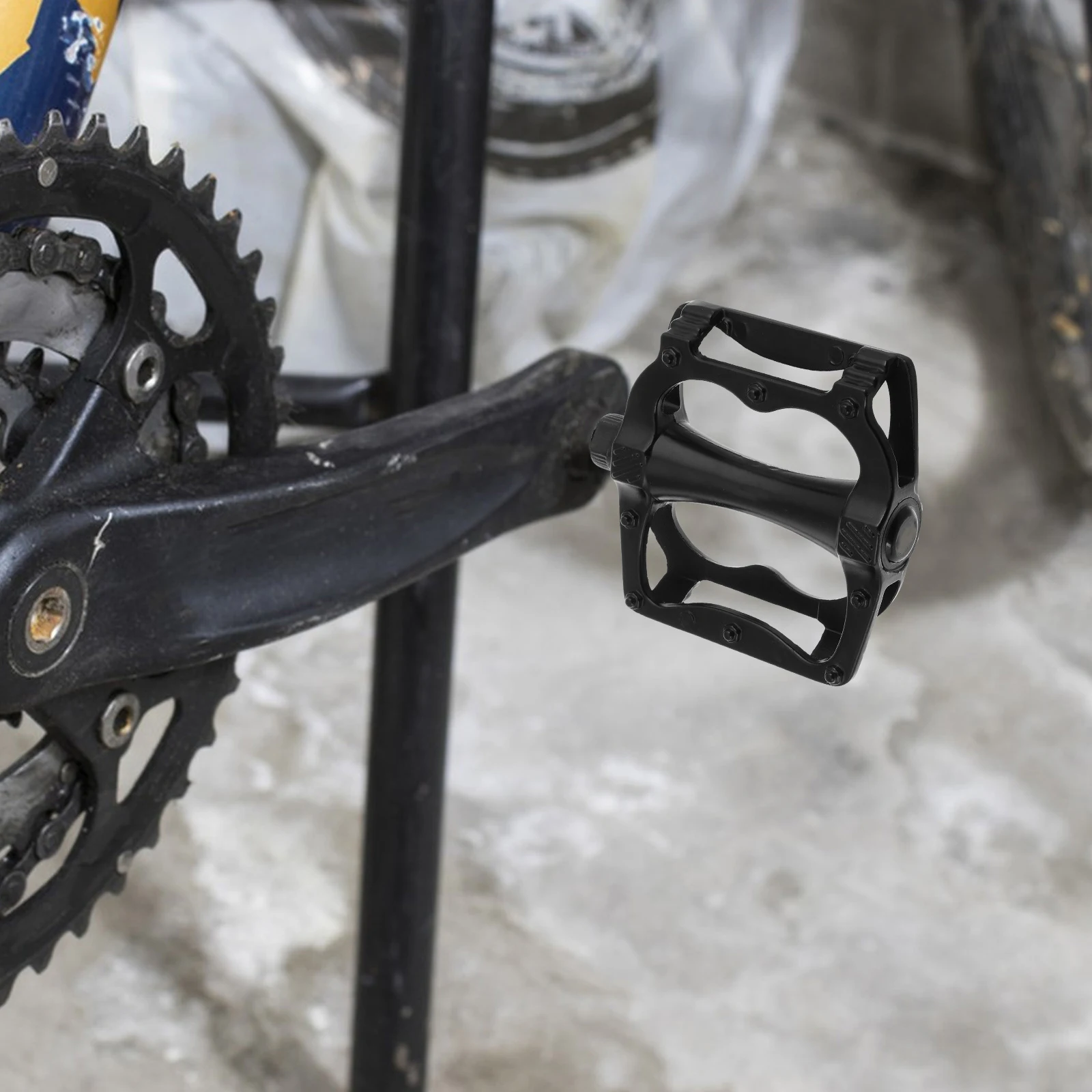 

1 Pair Bicycle Pedals For Folding Electric Bikes Durable Aluminum Alloy Smooth Ball Bearing Quick Release Replacement Parts