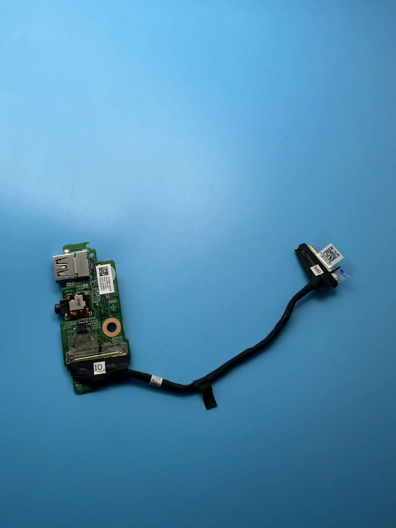 STOCK ORIGINAL FOR DELL Inspiron 13 7390 7391 USB BOARD WITH FLEX CABLE 0DM82J