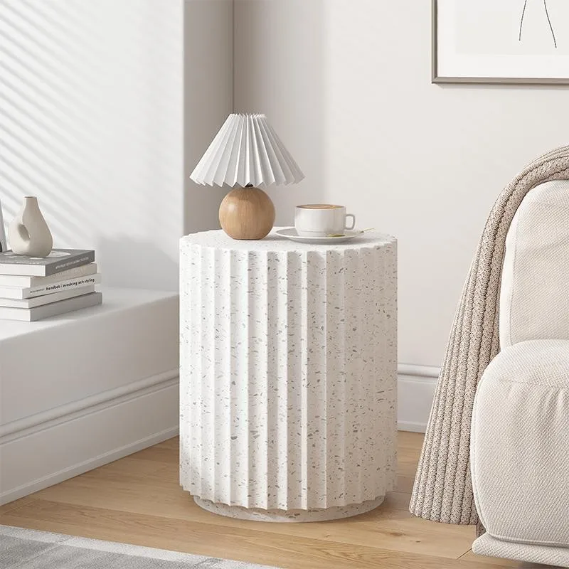 

European and American style simple household light luxury cream style sofa coffee table B & B apartment small round table side