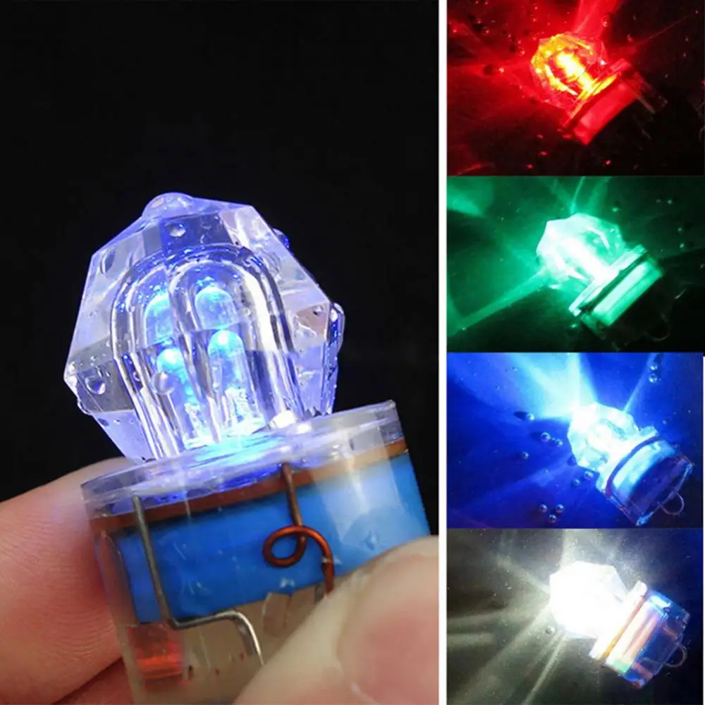 Deep Sea Diamond Shape Underwater LED Fishing Light Squid Strobe Bait Lure Tool LED Fishing Lamp Fishing Tools