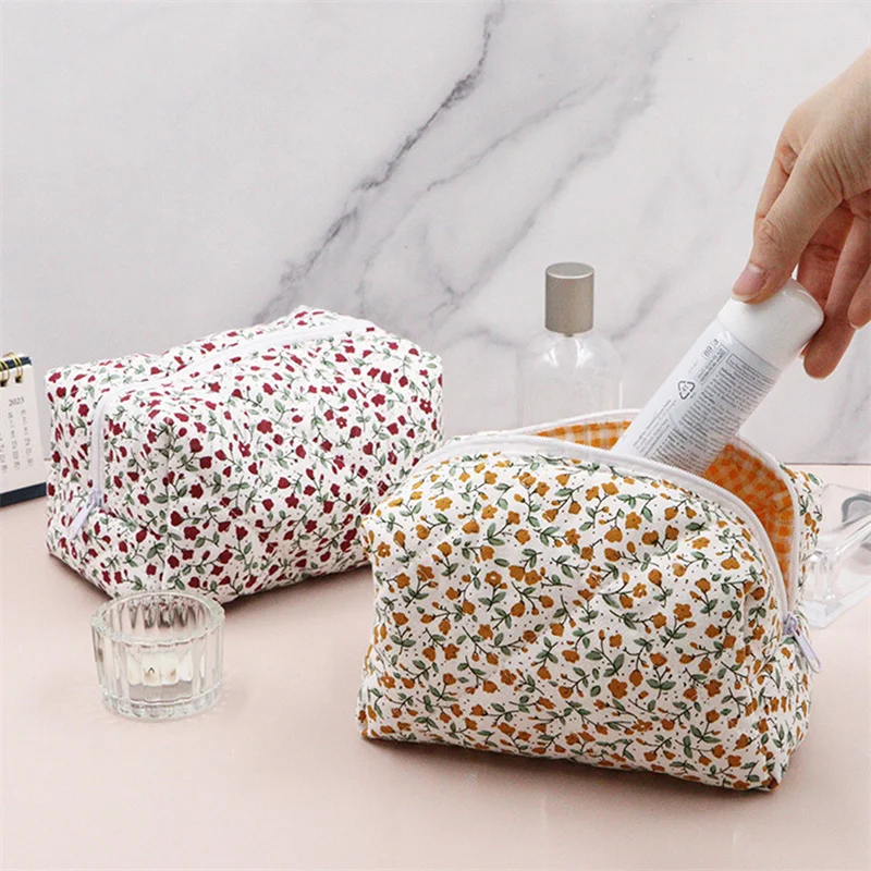 Cosmetic Bag Plush Women\'s Makeup Bag Multifunction Cosmetic Storage Bag Zipper Large Travel Make Up Toiletry Bag Washing Pouch