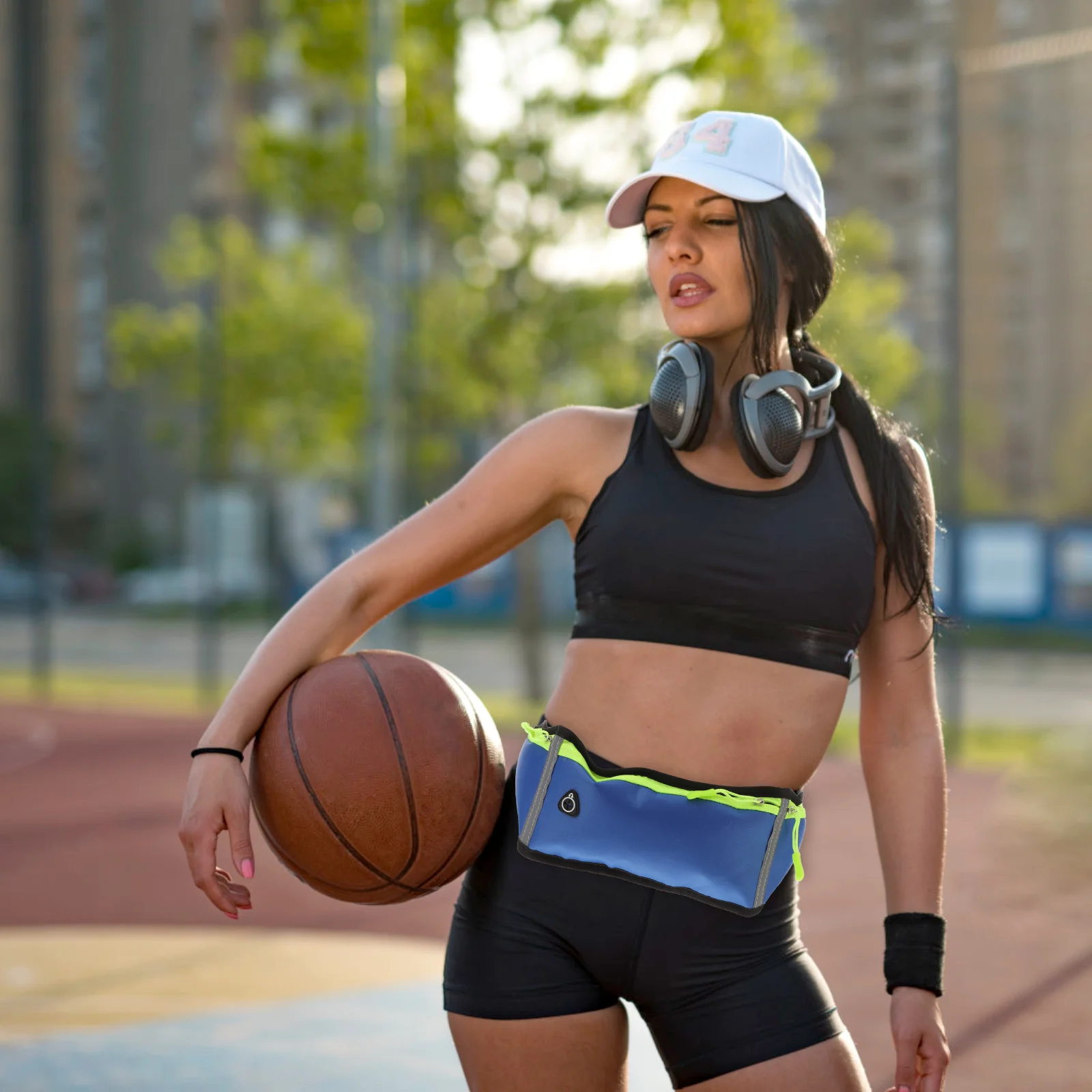 

Slim Sports Waist Bag Adjustable Breathable Waterproof with Reflective Strips for Running Travel Outdoor Waist Pack