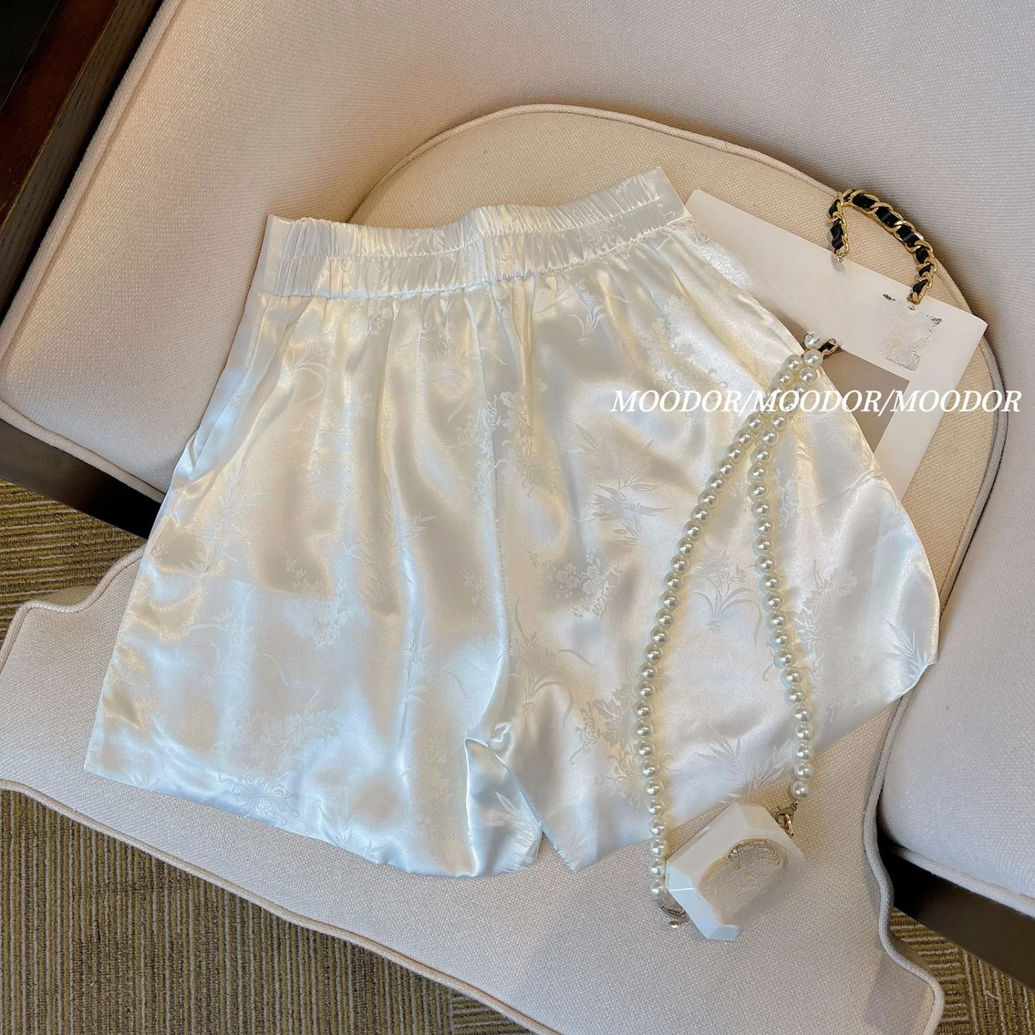 2024 High-End Acetate Pants Summer New Loose All-Match Design Sense Chinese Jacquard White Shorts Outerwear Wide-Leg Pants