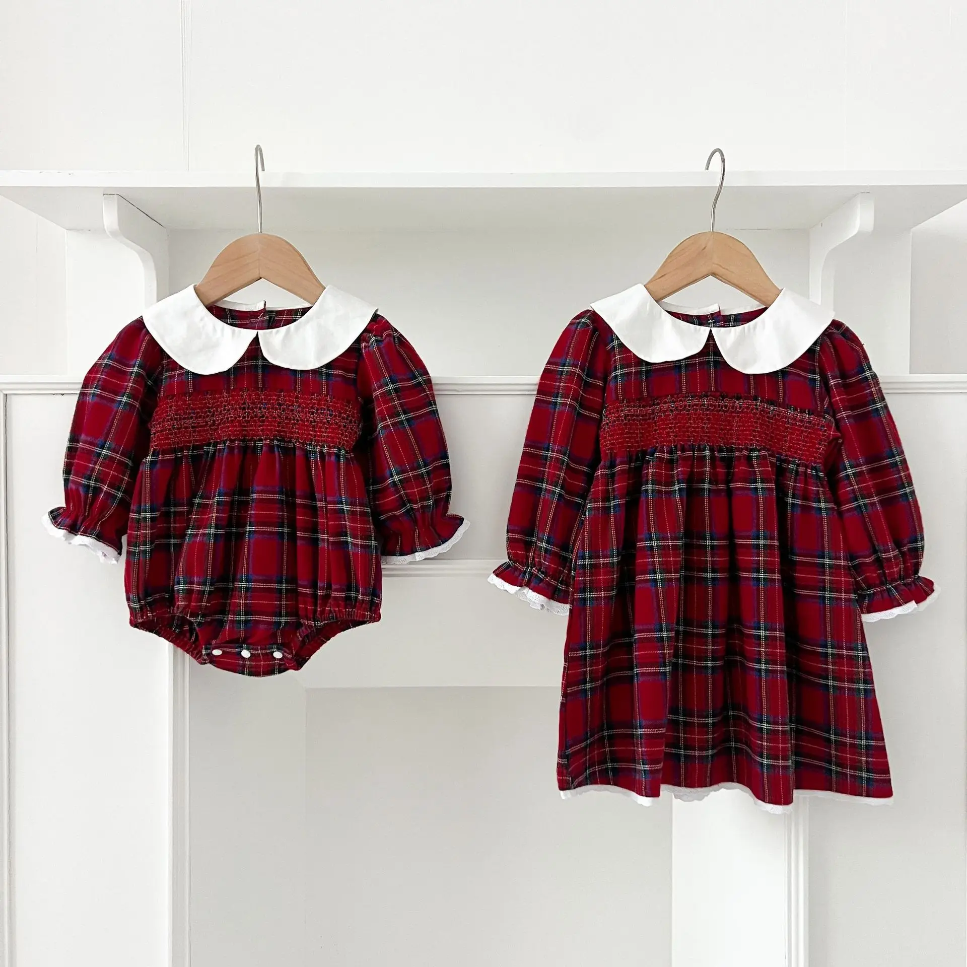 

Baby Girl Sister Matching Christmas Outfits Plaid Cotton Dress Romper Kids Peter Pan Collar Smocked New Year Holiday Clothes