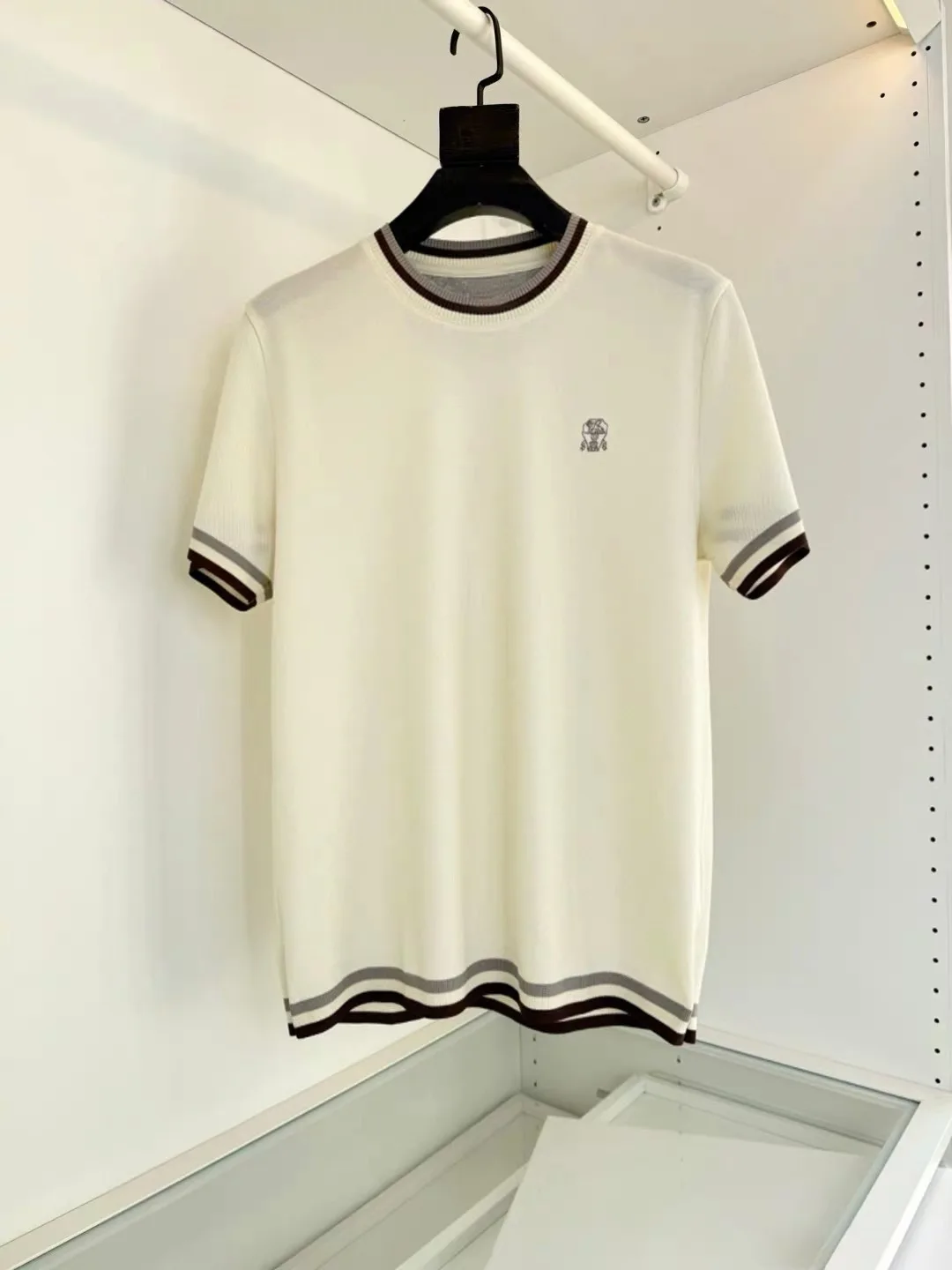 

Итальянская винтажная мужская трикотажная футболка с коротким рукавом, круглым вырезом, эластичная, в стиле колор-блок, класса люкс, для весенне-летнего сезона