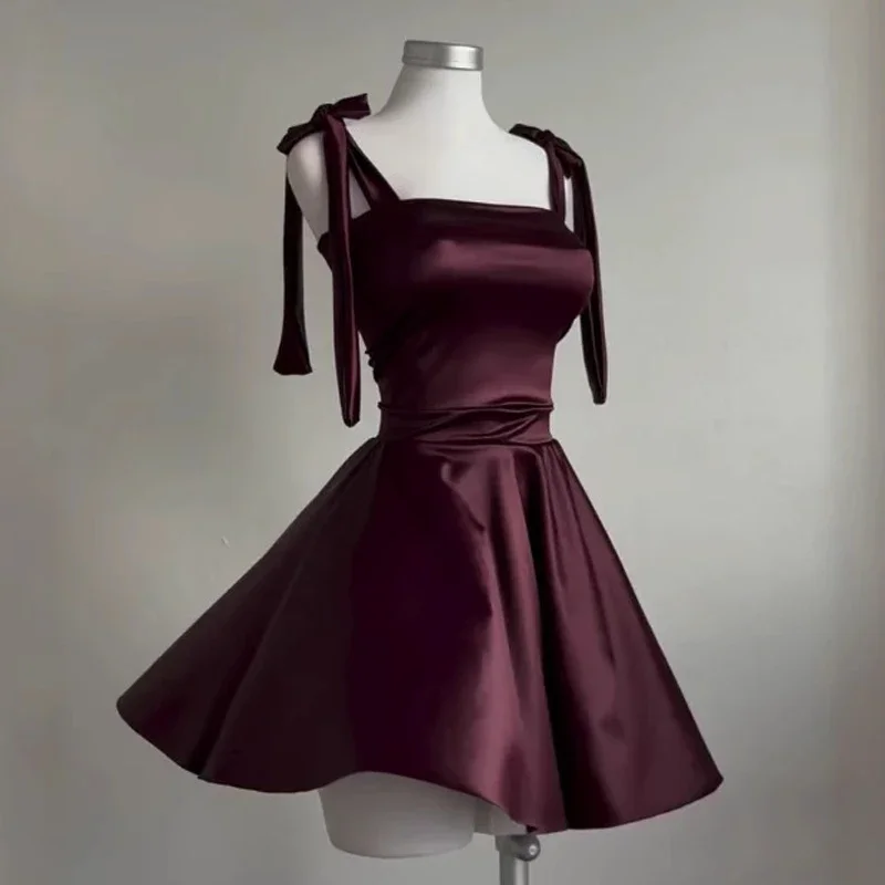 Abito da sera da donna sexy in raso bordeaux con lacci e papillon, mini abito da festa sottile a trapezio, eleganti abiti con cinturino per spaghetti senza schienale