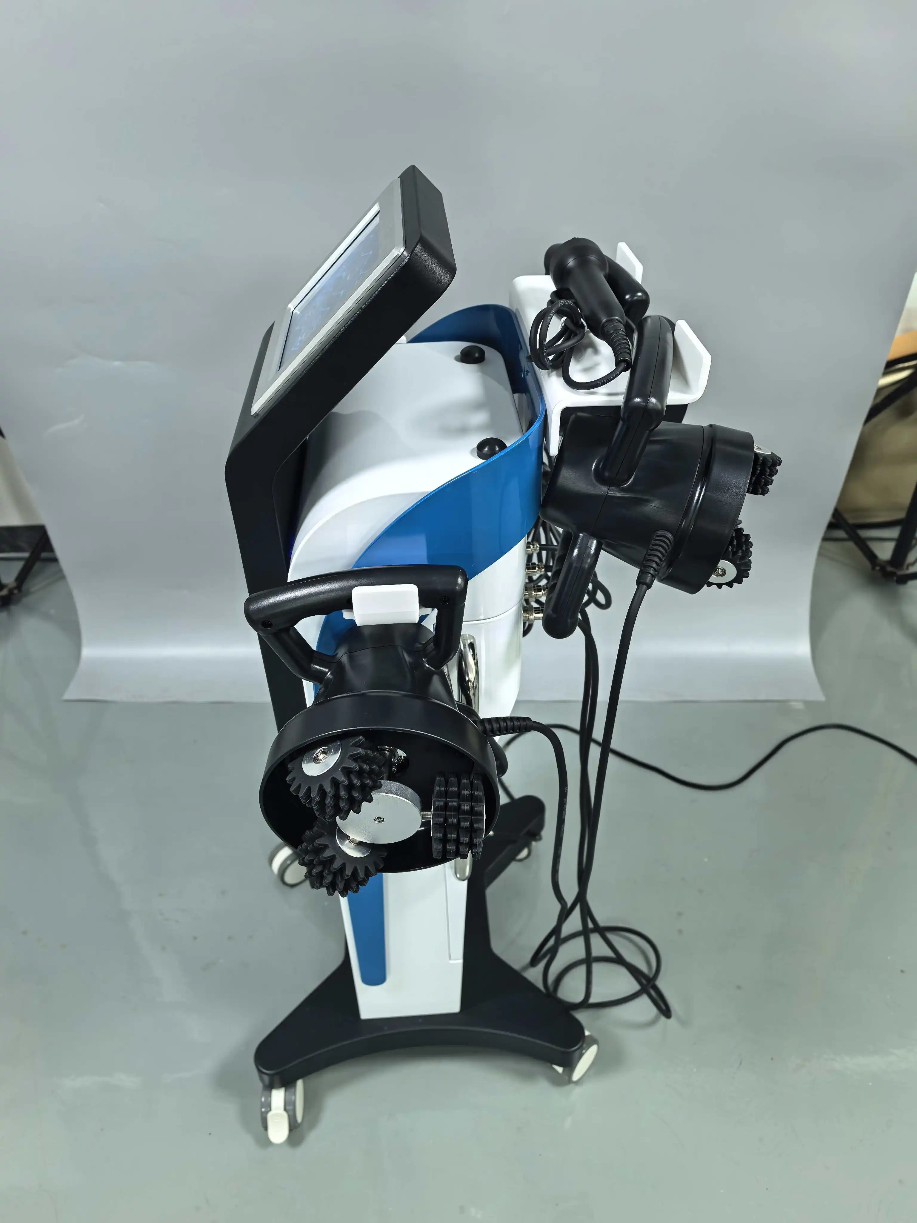 

Многофункциональный вибрационный массажер 6 в 1 для похудения, физиотерапии, снятия боли, массажа тела и борьбы с целлюлитом