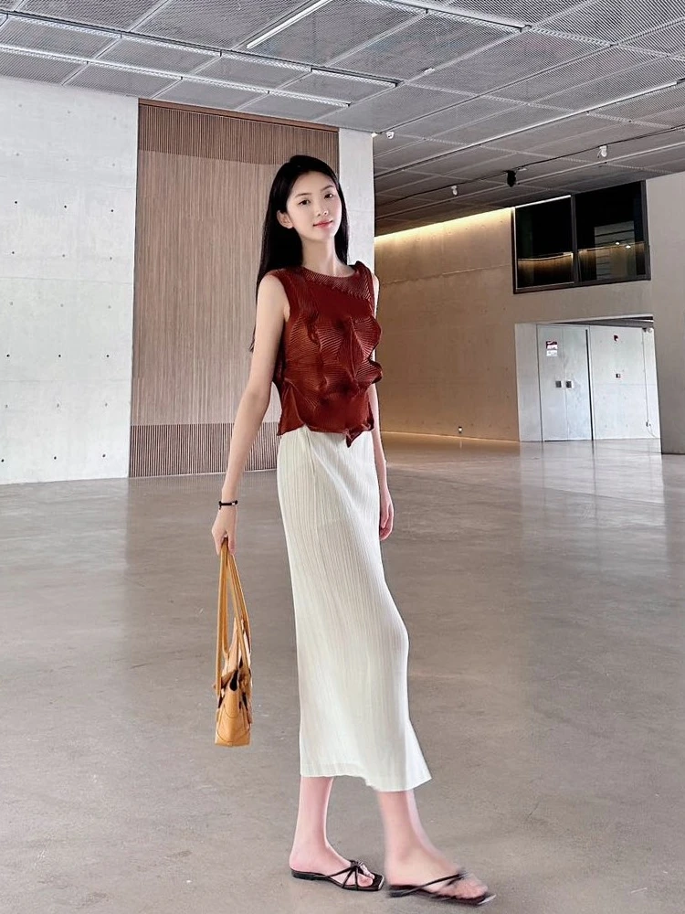 Unique Design Sense Asymmetrical Pleated Vest Sleeveless Loose Slimming T-Shirt round Neck Pure Color Commute Style Summer Wear
