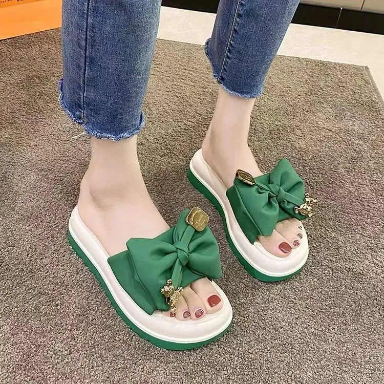 Fashion Flat Heels Butterfly Metal Decor Slippers Women Flip Flop Green Sandals New Summer Slides Chanclas Mujer  Ladies Shoes