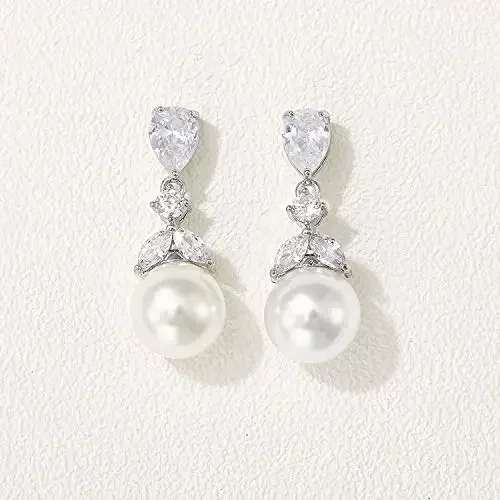 Classic Cubic Zirconia Pearl Stud Earrings Silver Water Drop Diamonds Ivory Pearl Stud Earrings for Women Jewelry Gift