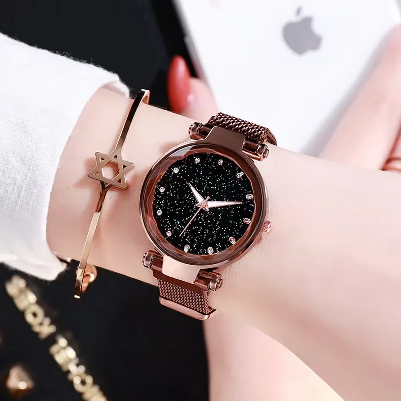 Fashionable casual strap watch watches leisure lovers watch men and women Serpentine belt students children watch wholesale