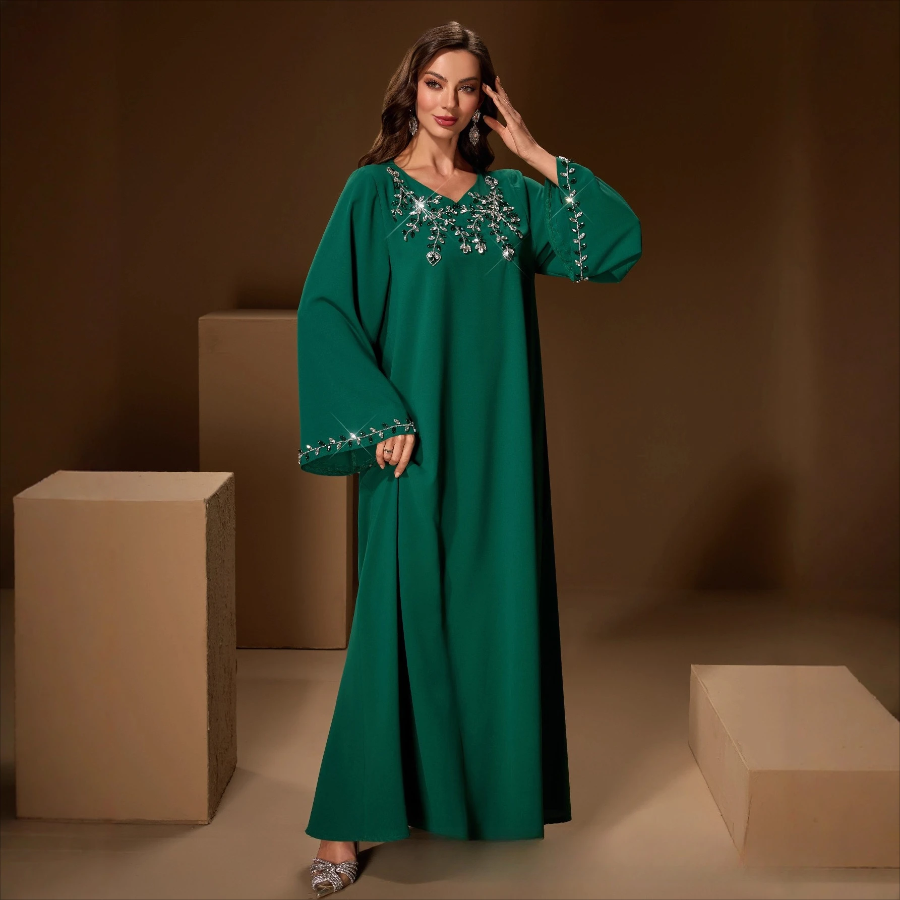 

2026Cross-border foreign trade women's robe fashion hand-sewn diamond party evening dress new dress