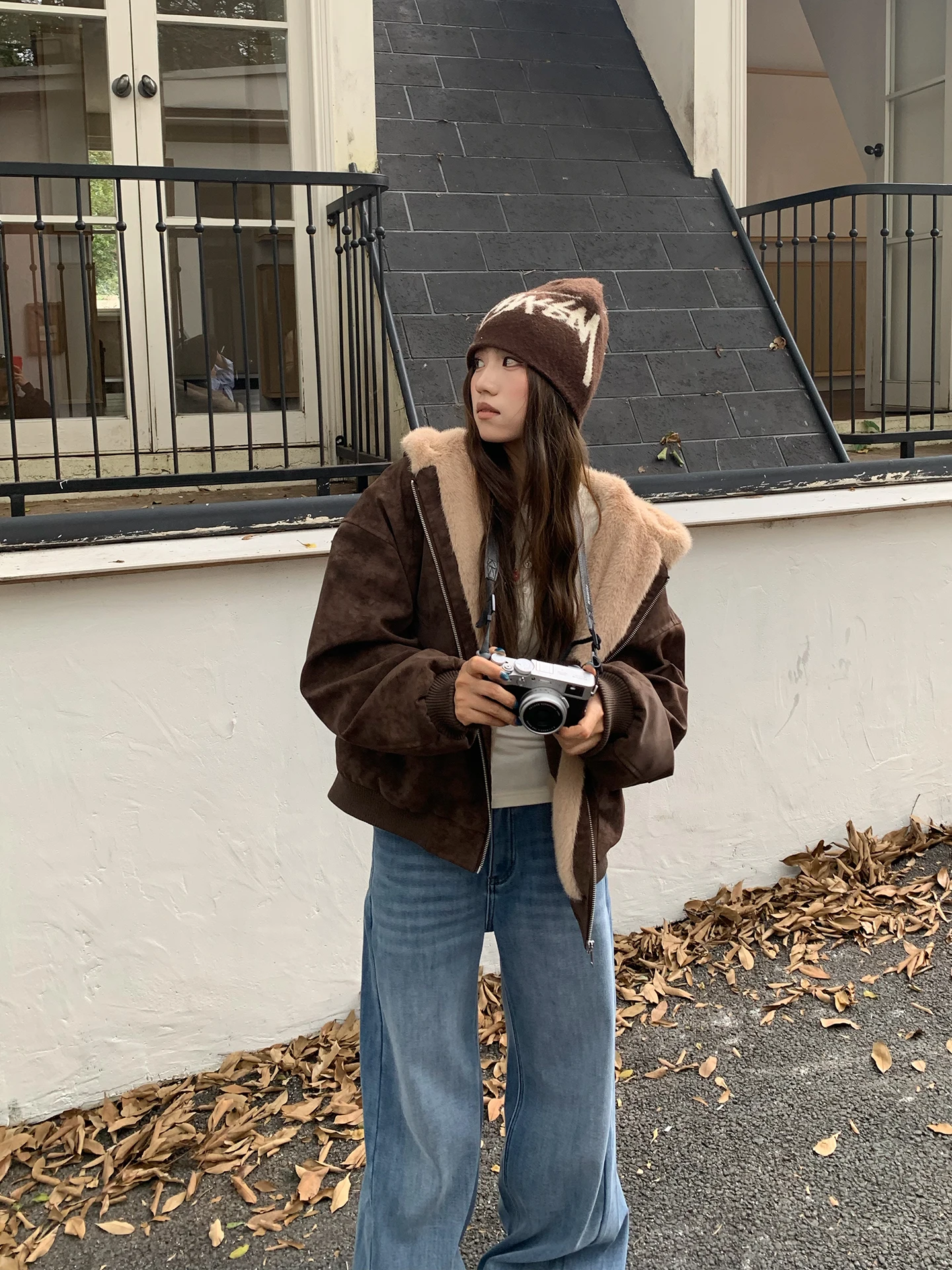 

Женская замшевая куртка с капюшоном, повседневное хлопковое пальто, зимнее теплое ветрозащитное свободное пальто в стиле кэжуал, оранжевое, с принтом «Где это дерево»