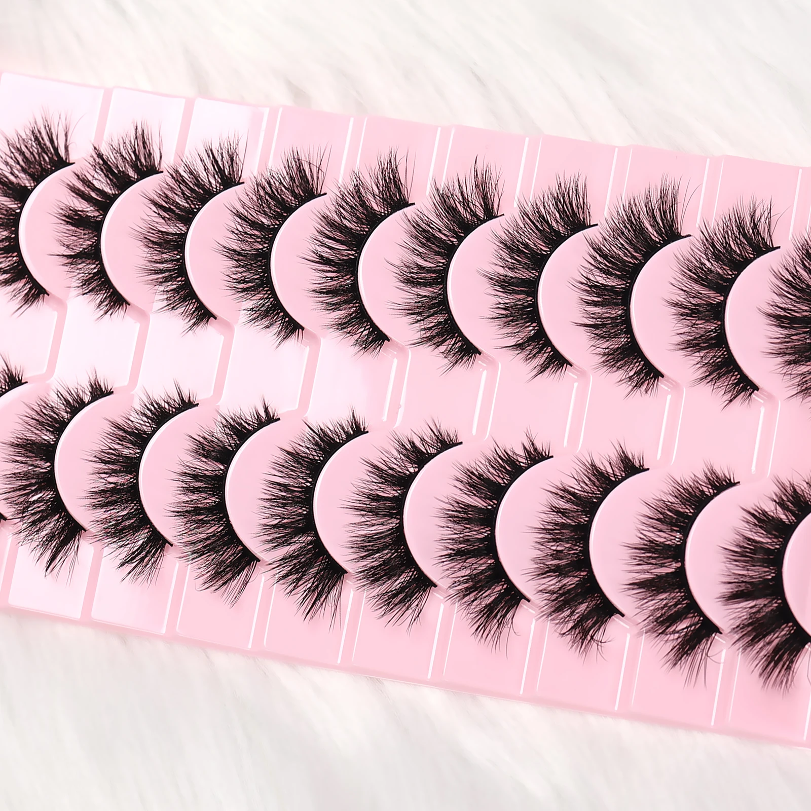 10 أزواج من الرموش الصناعية الرقيقة ثلاثية الأبعاد - رموش صناعية خفيفة الوزن وقابلة لإعادة الاستخدام سهلة الاستخدام للحفلات اليومية والمكياج للنساء