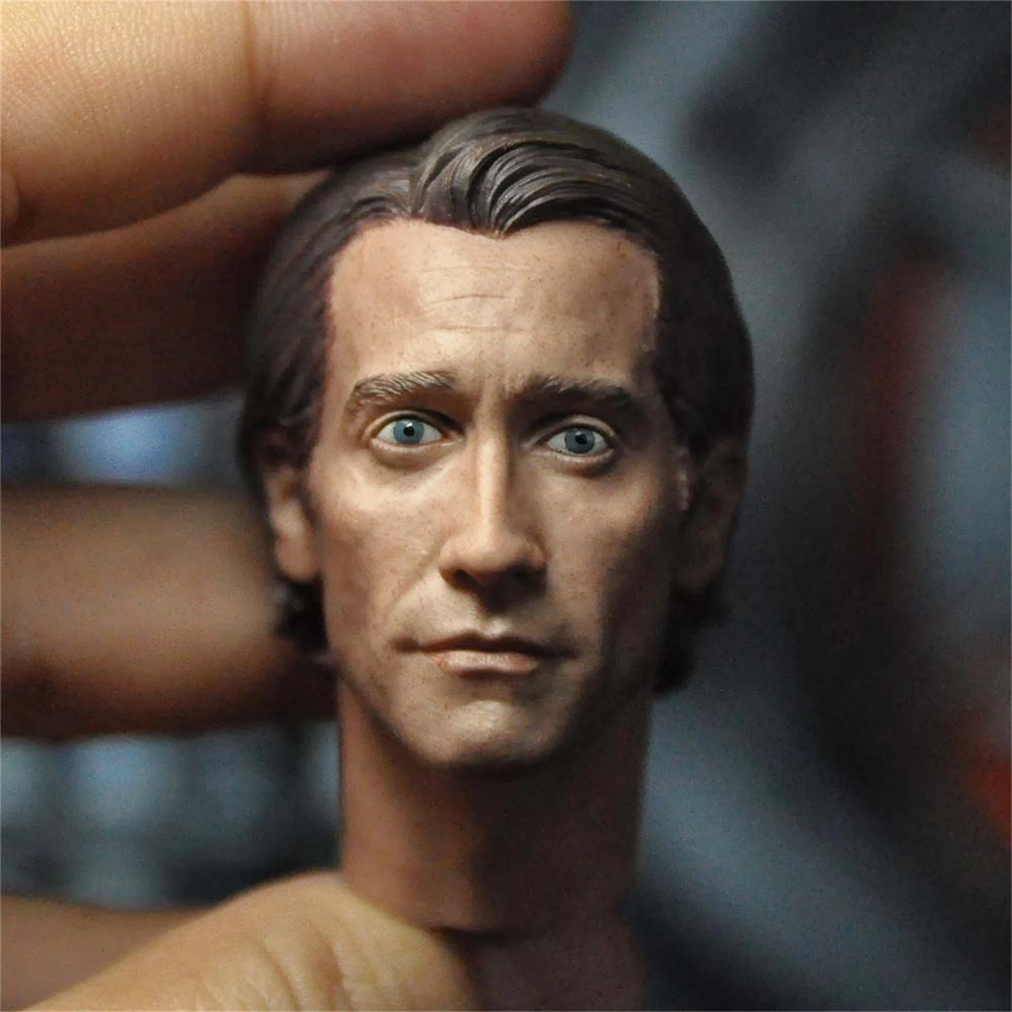 

Масштаб 1/6, модель головы Jake gyllenhпаал, подходит для 12 дюймовых экшн-фигурок мышц COOMODEL