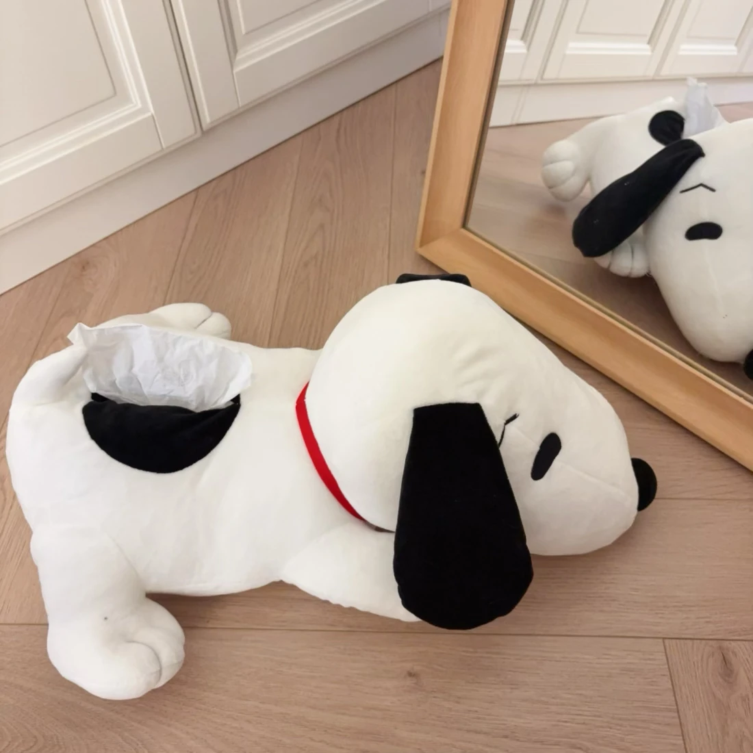 

Japanese Cute Snoopy Paper Box Creative Tissue Set Plush Dog Toy Doll Doll Paper Drawer