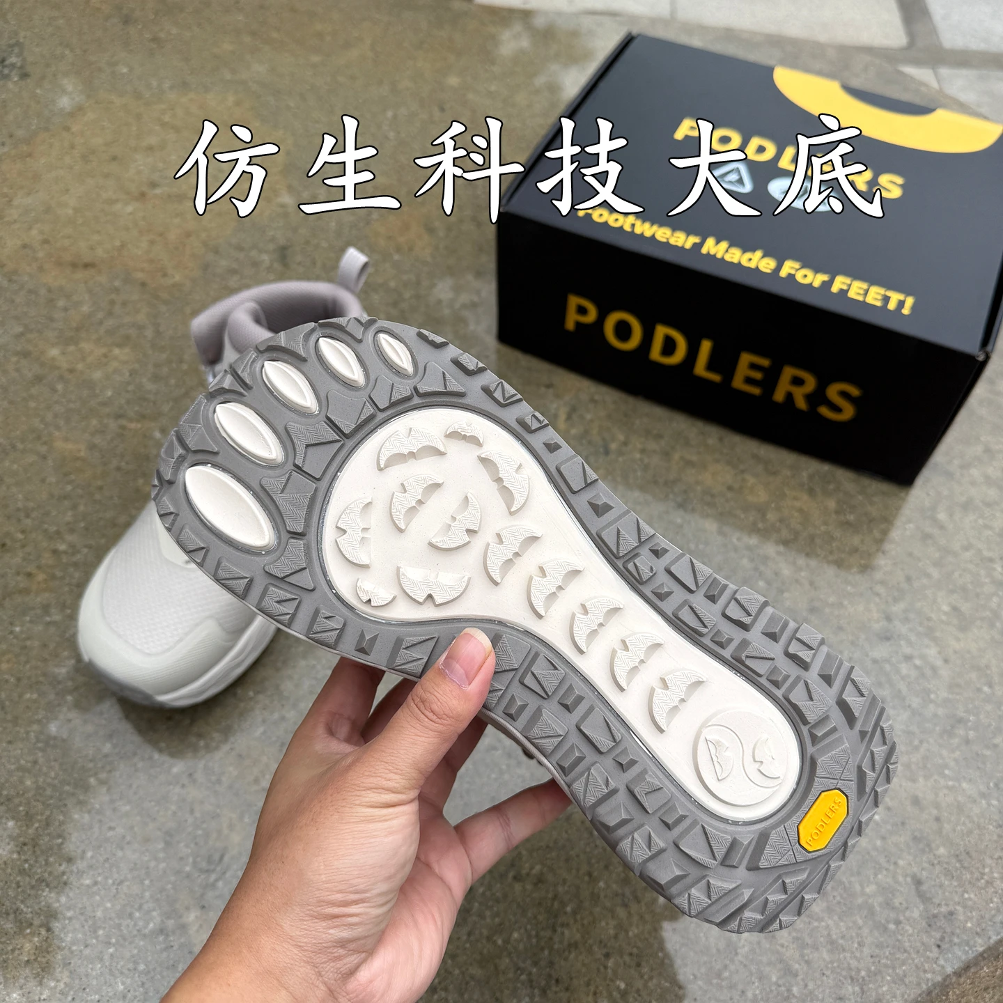 Autumn/Winter Men's Outdoor Thermal Hiking and Rock Climbing Footwear Comfortable and Versatile Unisex Hiking and Sports Shoes